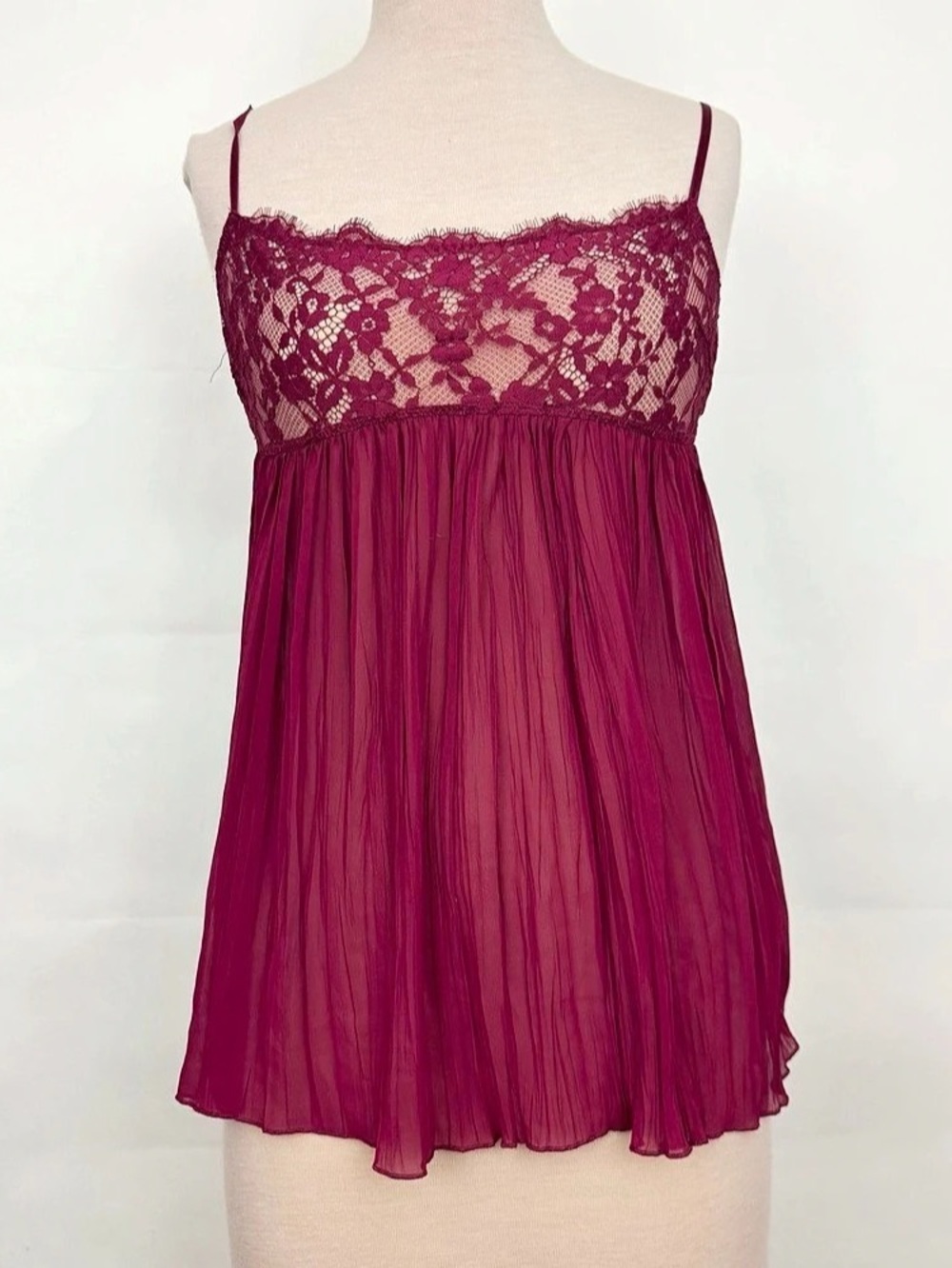 Victoria's Secret Lace Sheer Pleated Babydoll Lingerie top Pink Medium
